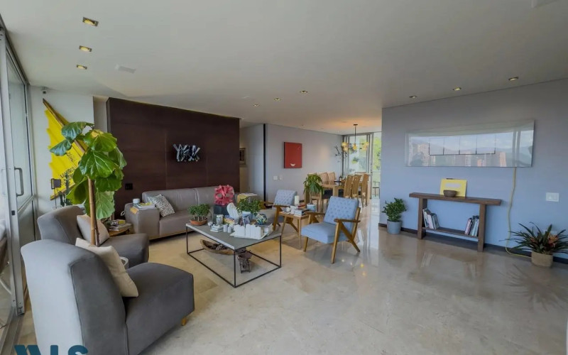 Apartamento en Medellín en El Tesoro