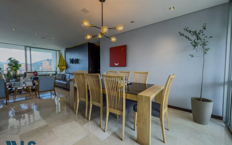 Apartamento en Medellín en El Tesoro