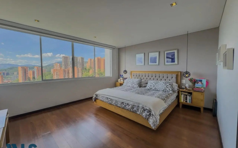 Apartamento en Medellín en El Tesoro