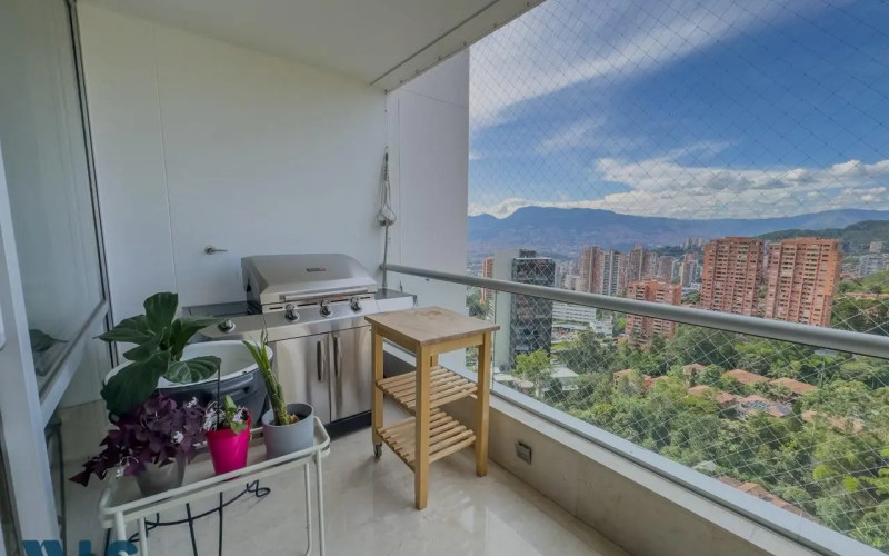 Apartamento en Medellín en El Tesoro