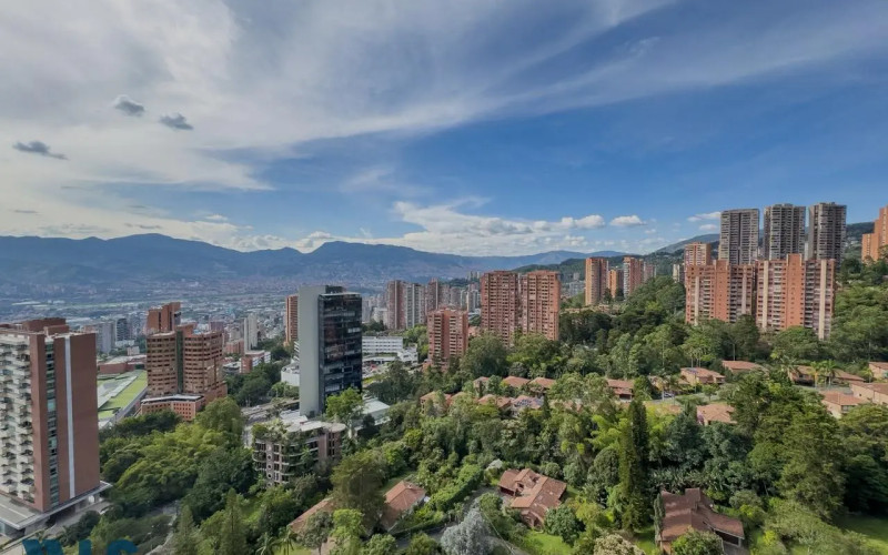 Apartamento en Medellín en El Tesoro