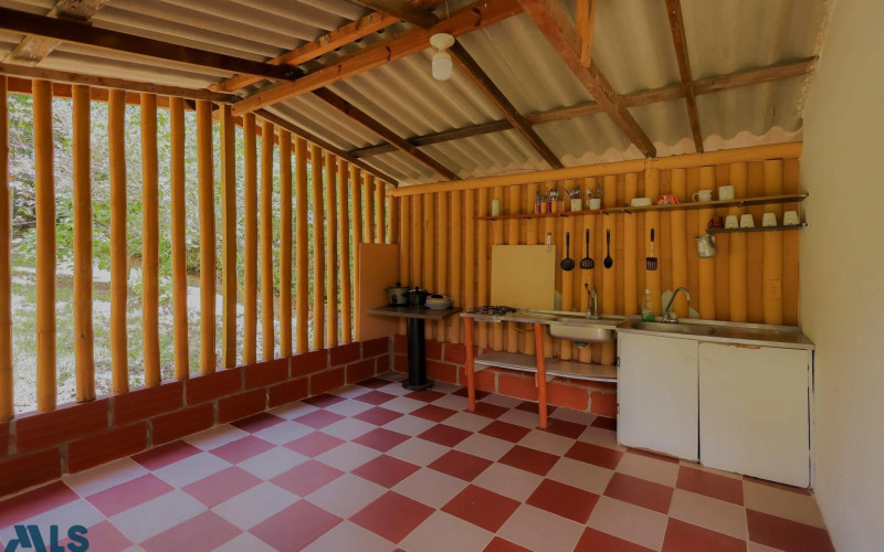 Finca Recreativa en Barbosa en V. La Calda