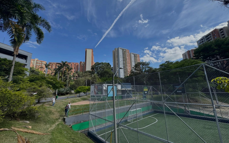 Apartamento en Medellín en Loma de Los Bernal