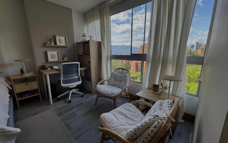 Apartamento en Envigado en Loma de Benedictinos