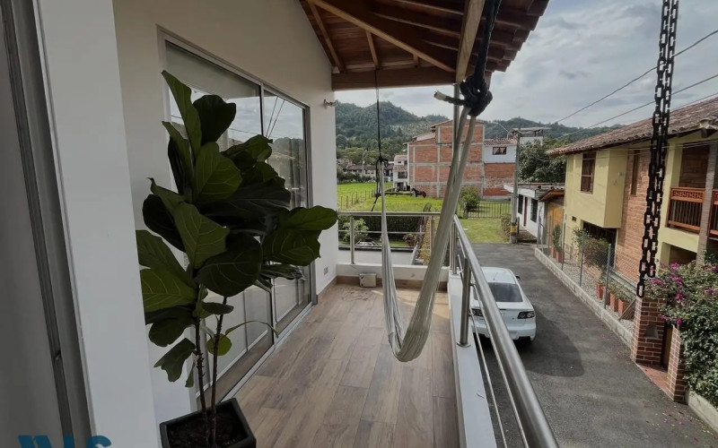 Casa en La Ceja en Payuco