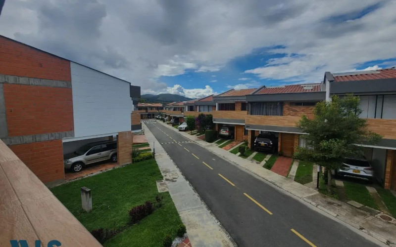 Casa en La Ceja en Urbano (La Ceja)