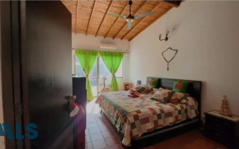 Casa en Santa Fe de Antioquia en La Barranca