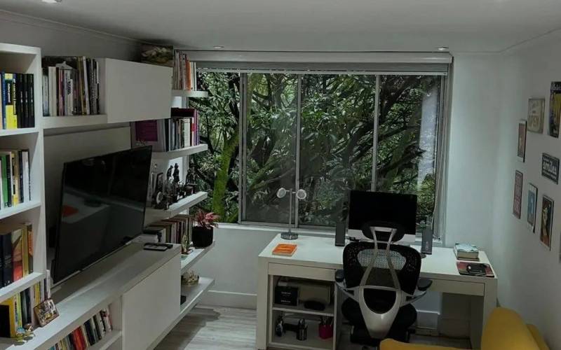Apartamento en Medellín en Loma de San Julian