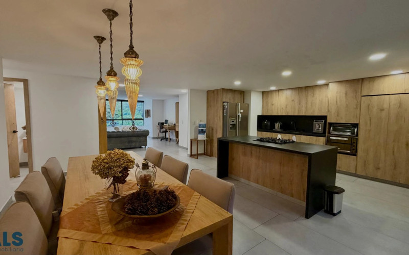 Apartamento en Medellín en La Tomatera