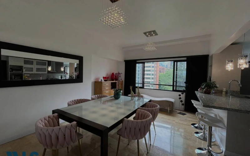 Apartamento en Medellín en Castropol