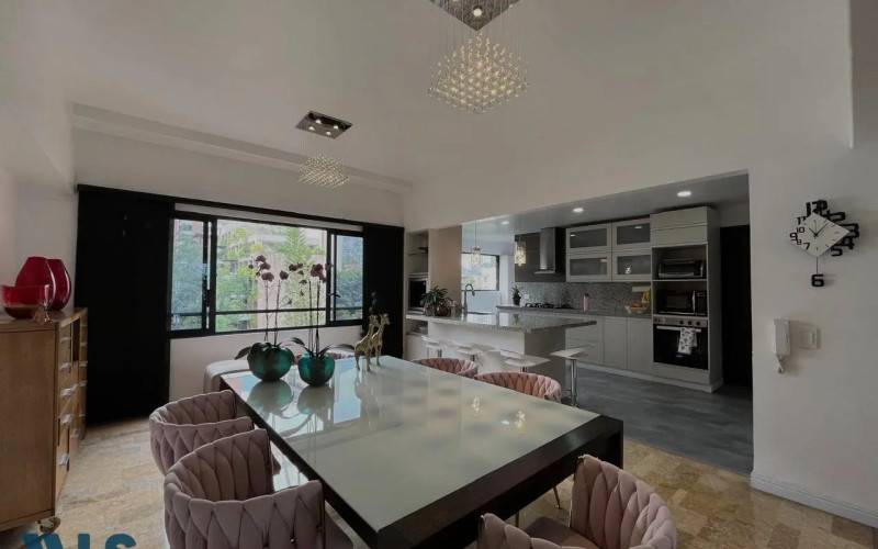 Apartamento en Medellín en Castropol