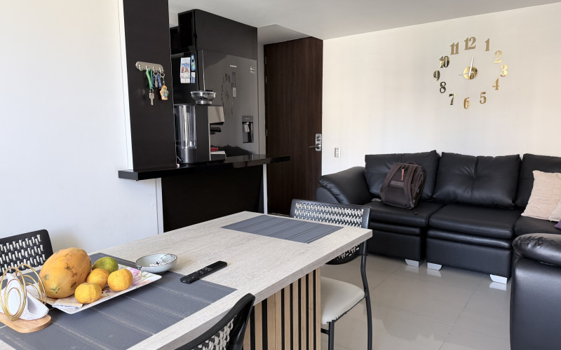 Apartamento en Sabaneta en Av Poblado (Cra 43A) | 60 Mt2