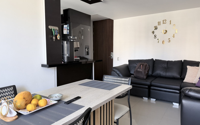 Apartamento en Sabaneta en Av Poblado (Cra 43A) | 60 Mt2