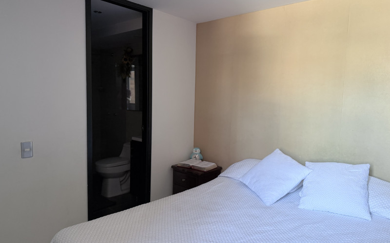 Apartamento en Sabaneta en Av Poblado (Cra 43A) | 60 Mt2