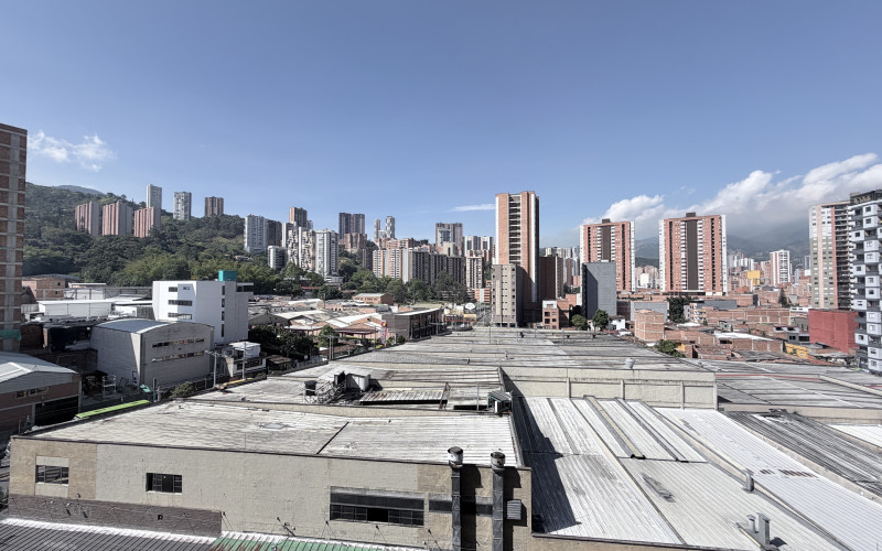 Apartamento en Sabaneta en Av Poblado (Cra 43A) | 60 Mt2
