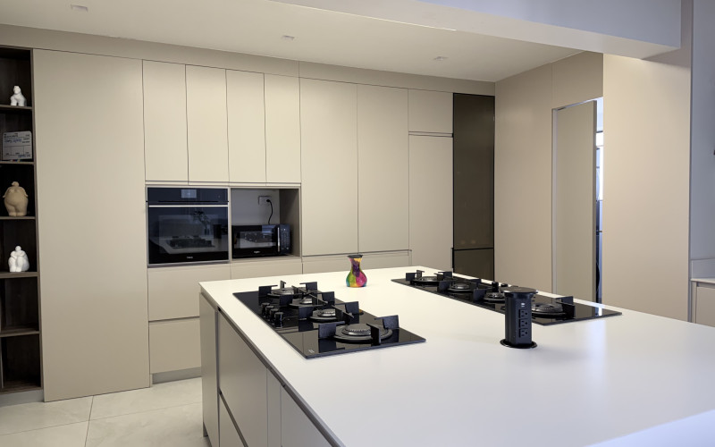 Ultra-Luxury San Lucas Penthouse with Private Pool & Home Theater in El Poblado