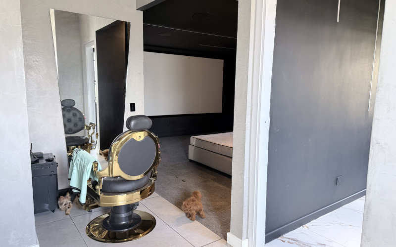 Ultra-Luxury San Lucas Penthouse with Private Pool & Home Theater in El Poblado