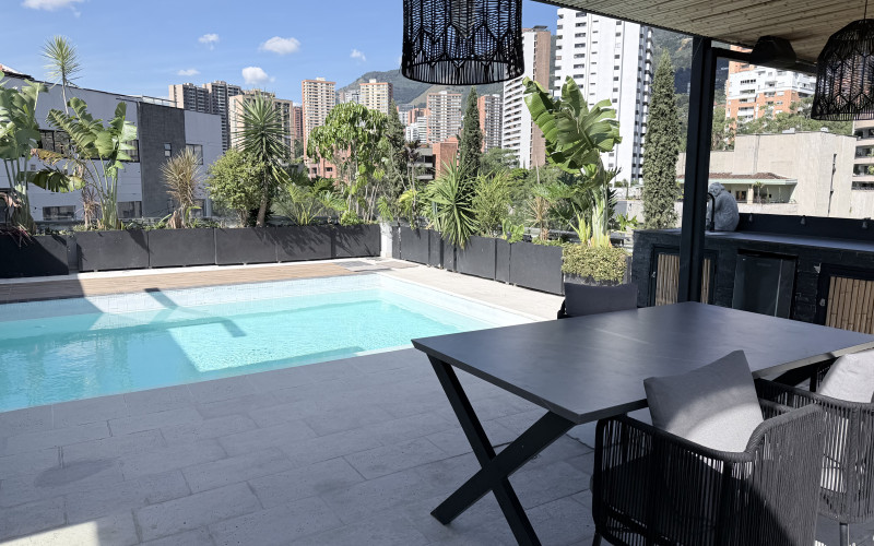 Ultra-Luxury San Lucas Penthouse with Private Pool & Home Theater in El Poblado