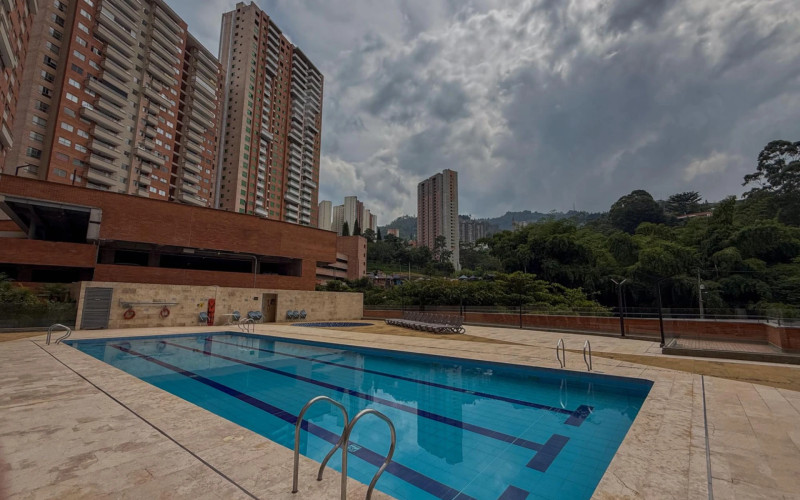 Apartamento en Sabaneta en Alto de Las Flores