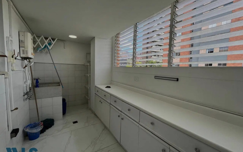 Apartamento en Medellín en Loma de los Parra