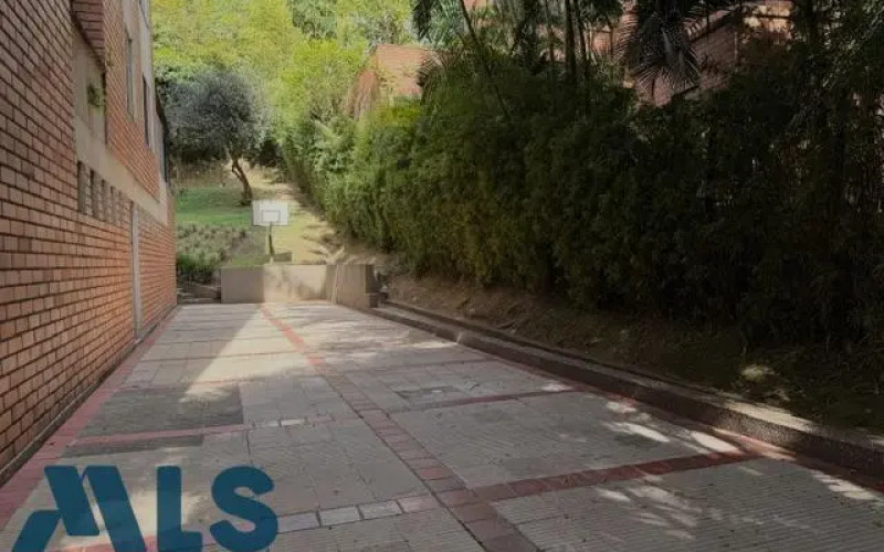 Apartamento en Medellín en El Campestre