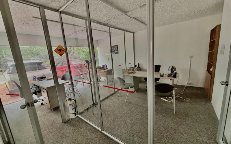 Casa en Medellín en La Aguacatala