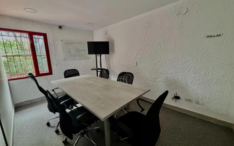 Casa en Medellín en La Aguacatala
