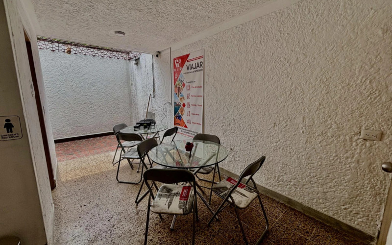 Casa en Medellín en La Aguacatala