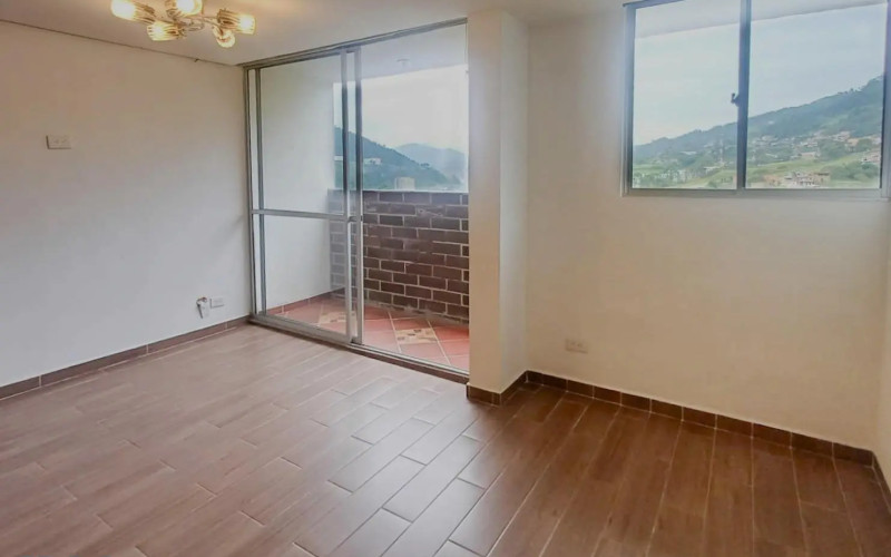 Apartamento en La Estrella en La Tablaza