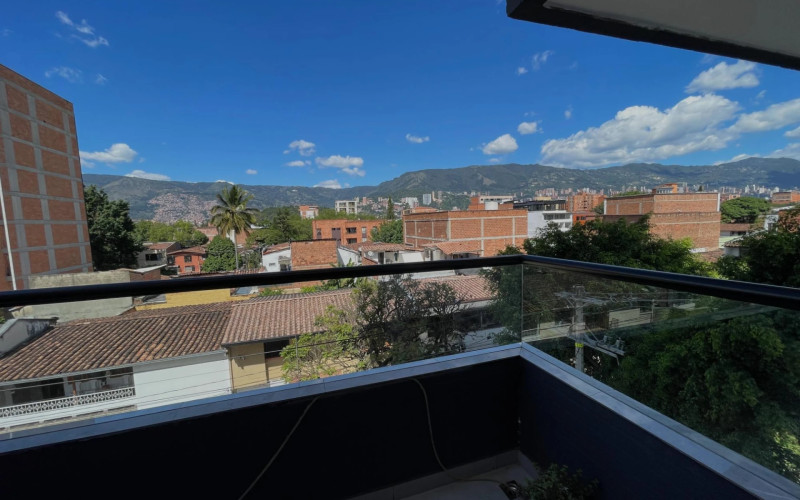 Apartamento en Medellín en Belén Rosales