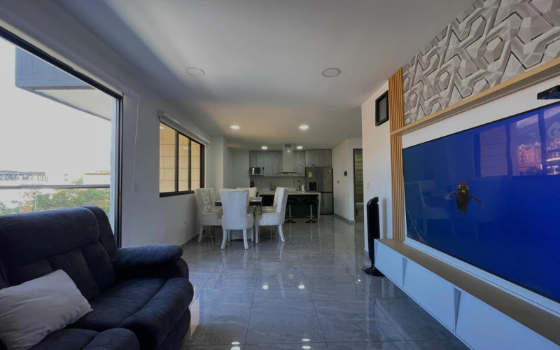 Apartamento en Medellín en Belén Rosales