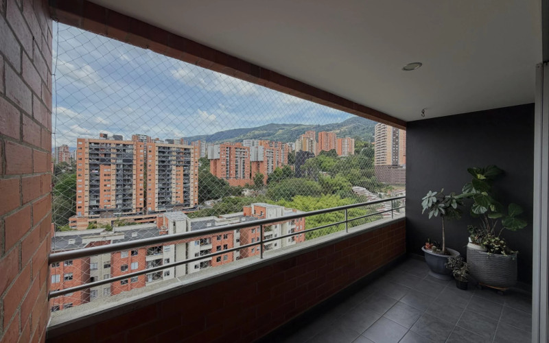 Apartamento en Envigado en Loma de Cumbres