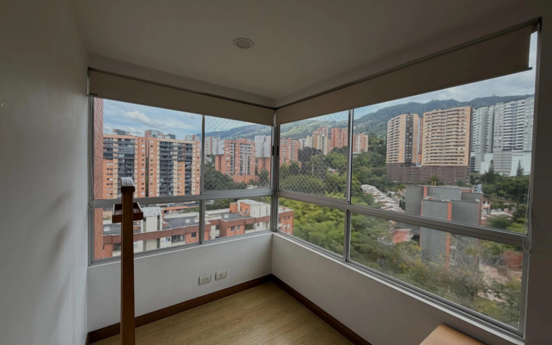 Apartamento en Envigado en Loma de Cumbres