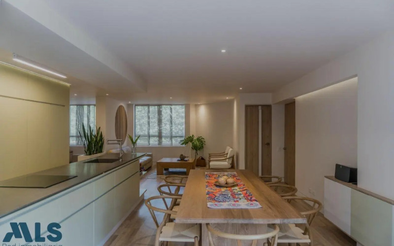 Apartamento en Medellín en El Tesoro