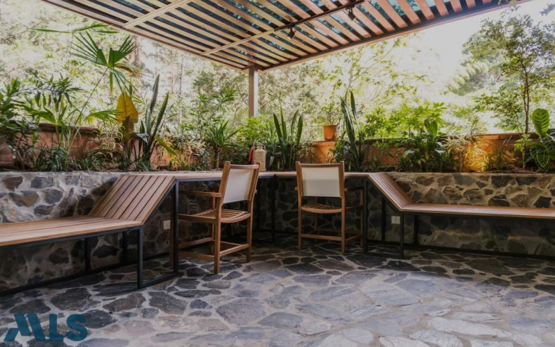 Apartamento en Medellín en El Tesoro