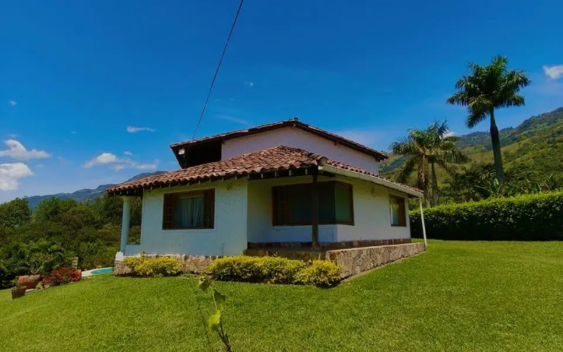 Finca Recreativa en Barbosa en V. La Montañita