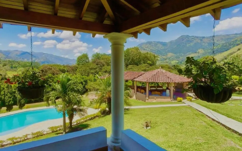 Finca Recreativa en Barbosa en V. La Montañita