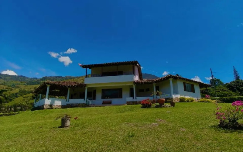 Finca Recreativa en Barbosa en V. La Montañita