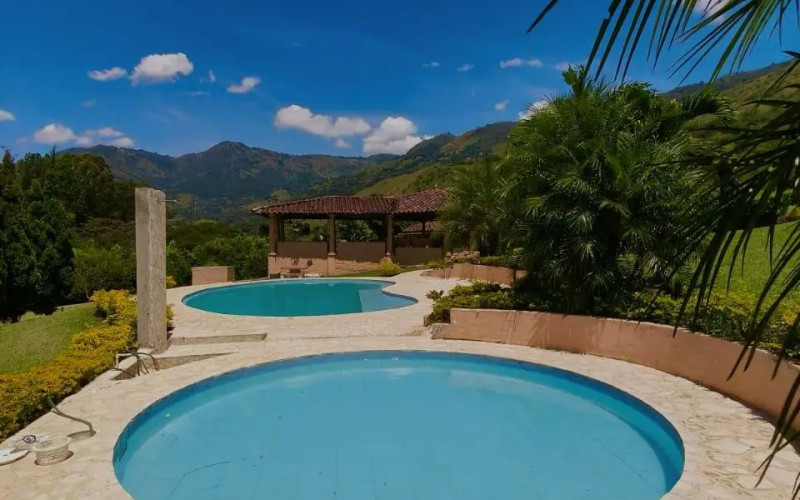 Finca Recreativa en Barbosa en V. La Montañita