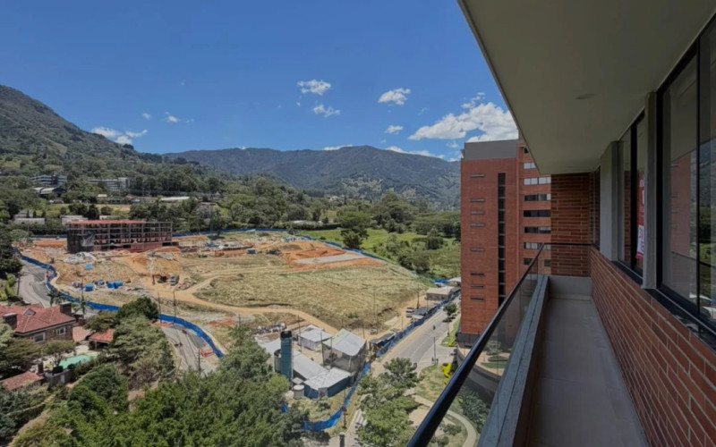 Apartamento en Envigado en Loma de Las Brujas