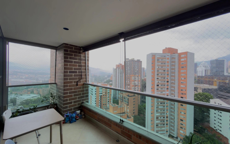 Apartamento en Medellín en Santa Maria de los Angeles