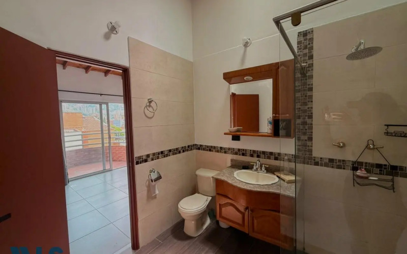 Apartamento en Medellín en Laureles