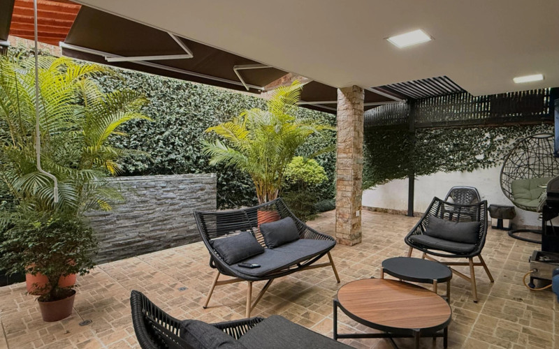 Casa en Medellín en El Tesoro