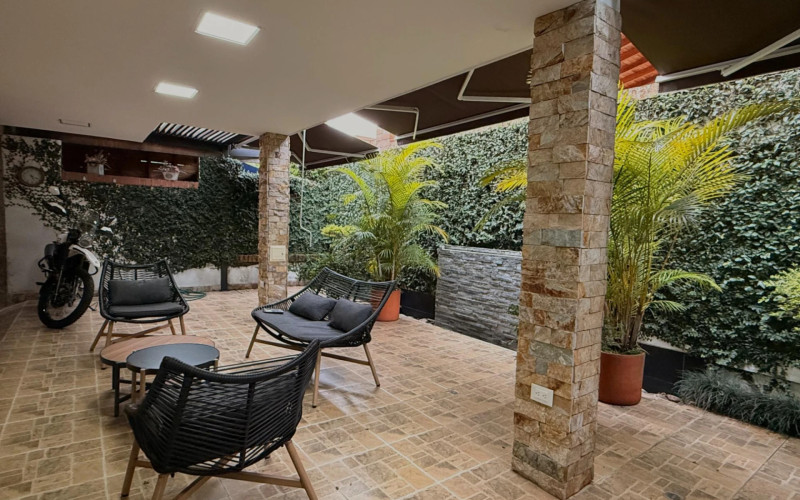 Casa en Medellín en El Tesoro
