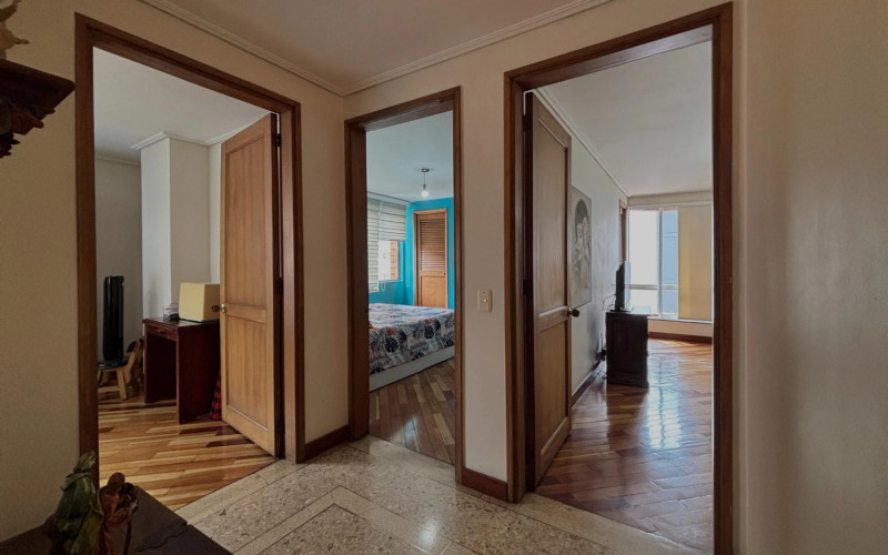 Apartamento en Medellín en Oviedo