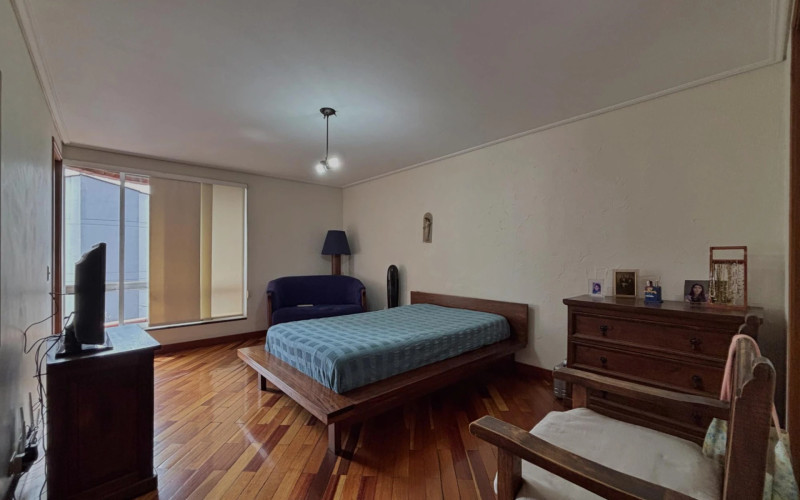 Apartamento en Medellín en Oviedo