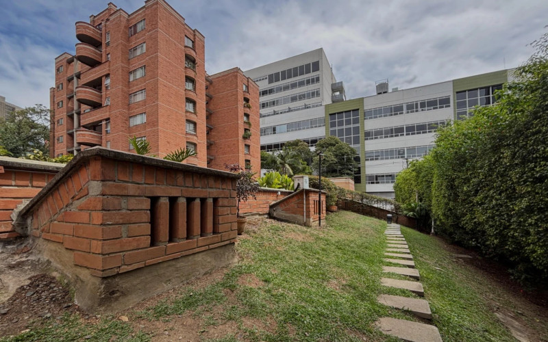 Apartamento en Medellín en Oviedo