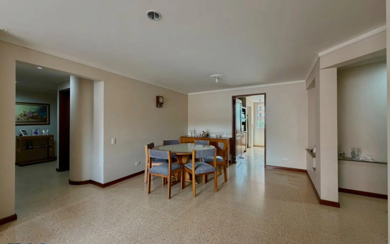 Apartamento en Medellín en Conquistadores