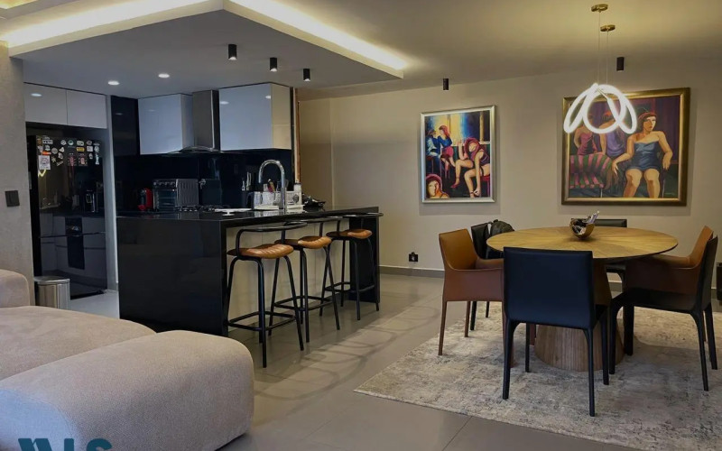 Apartamento en Medellín en Loma Los Gonzalez