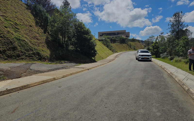 Lote Residencial en Envigado en Alto del escobero (Envigado)